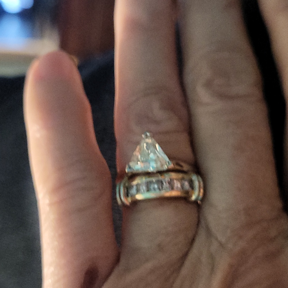 1.28 VS 1 Trillant cut diamond engagement ring